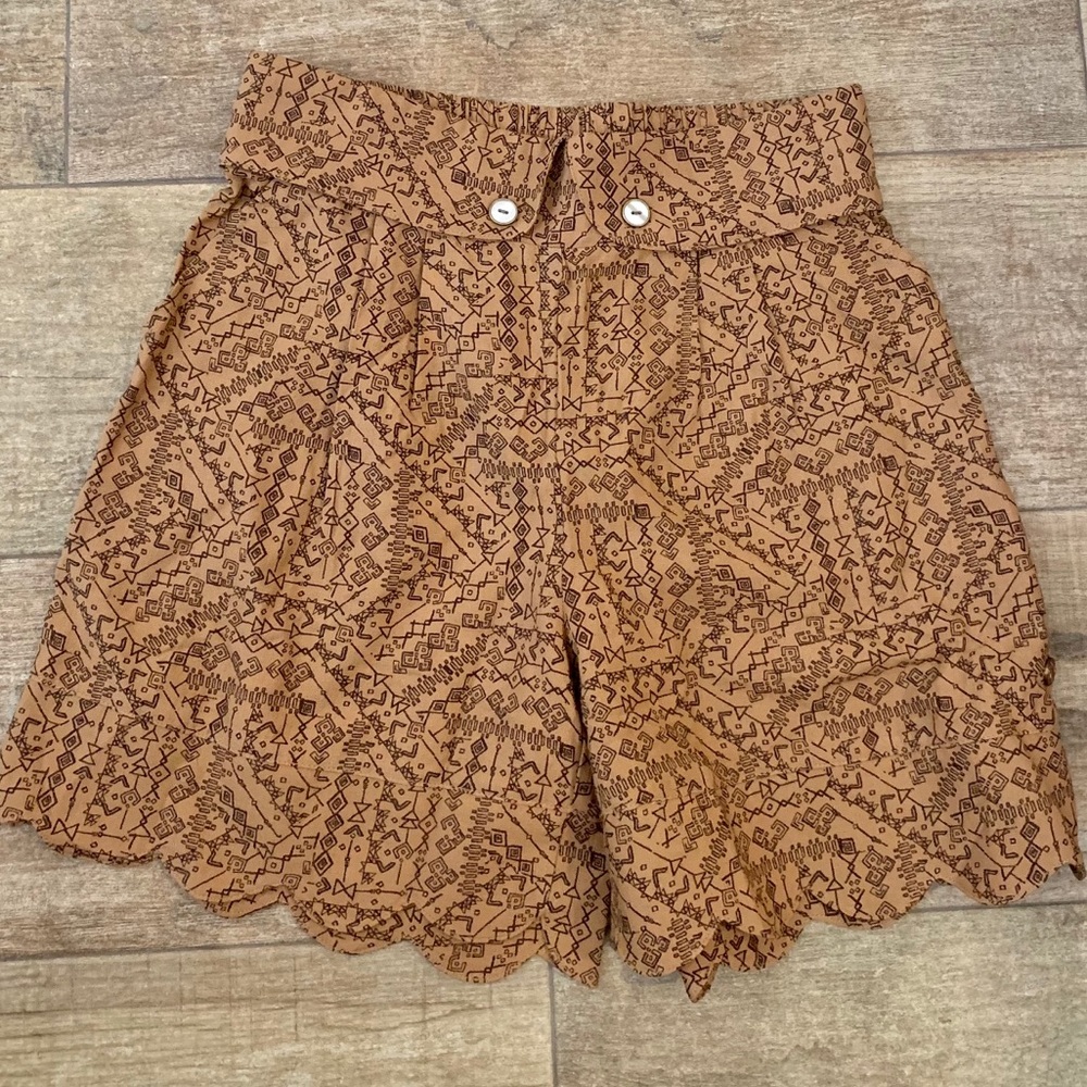 435 Matilda Jane Hello Lovely Brown Shorts sz 12